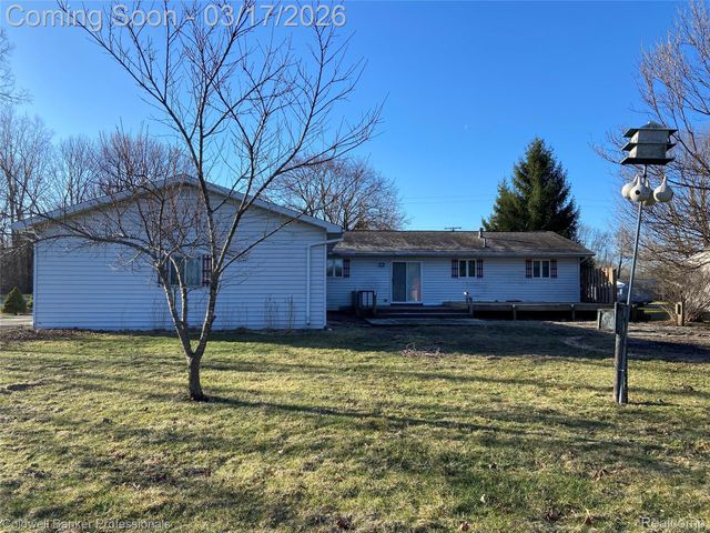 3886 Poit Drive, Elba Township, MI 48446