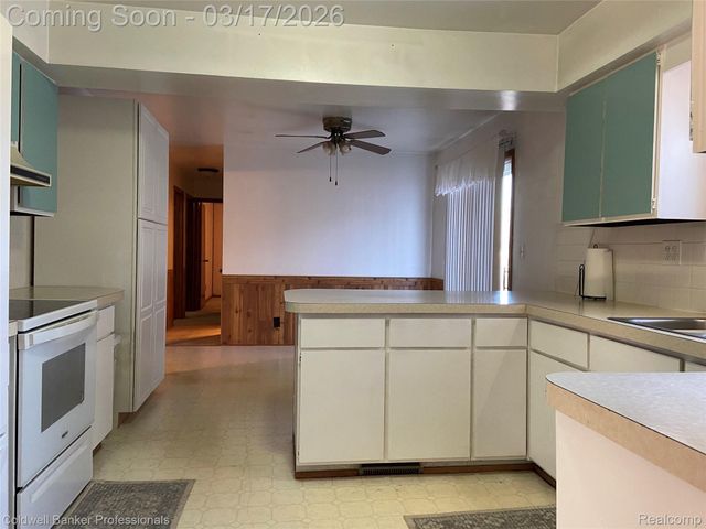 3886 Poit Drive, Elba Township, MI 48446