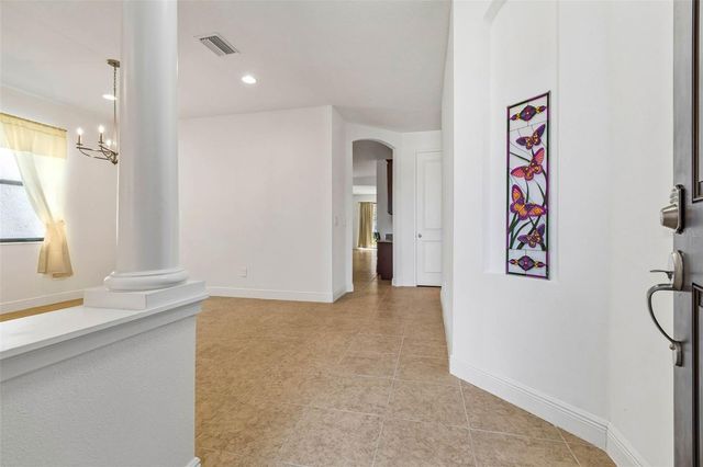 1214 FLORABLU DRIVE, Seffner, FL 33584