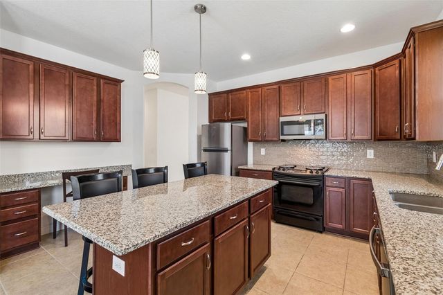 1214 FLORABLU DRIVE, Seffner, FL 33584