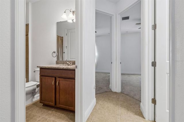 1214 FLORABLU DRIVE, Seffner, FL 33584