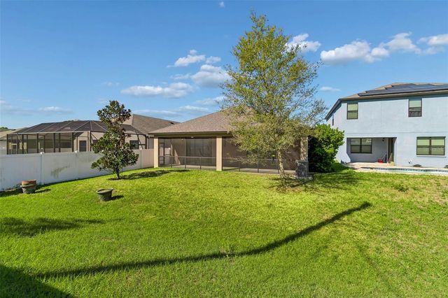 1214 FLORABLU DRIVE, Seffner, FL 33584