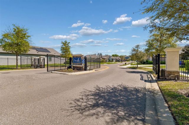 1214 FLORABLU DRIVE, Seffner, FL 33584