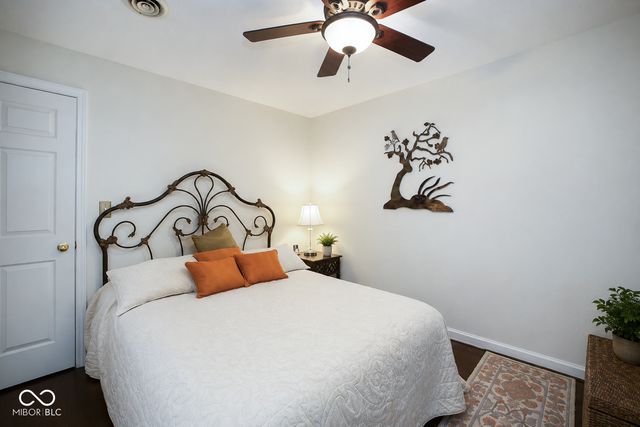 11841 W Grandview Drive, Columbus, IN 47201