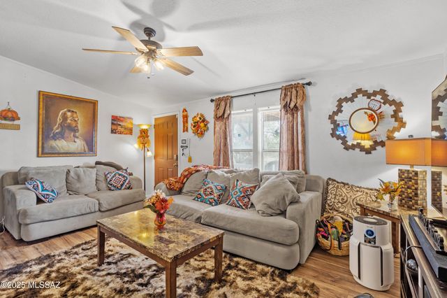 16358 W Sweet Jonquil Court, Tucson, AZ 85735