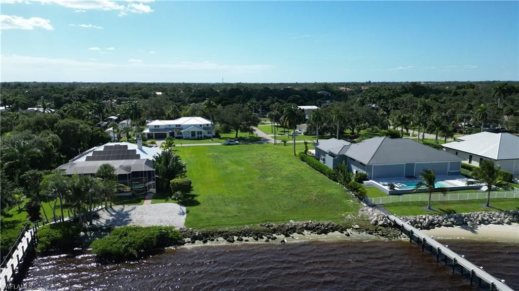 726 Overriver DR, NORTH FORT MYERS, FL 33903 — photo 2