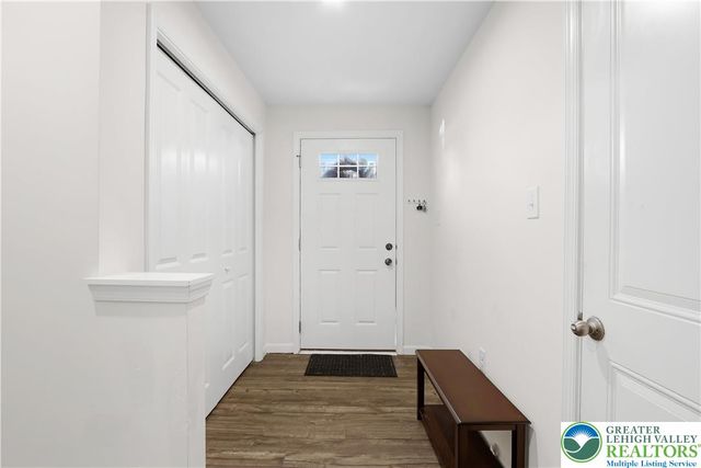 1929 Alex Road, Forks Twp, PA 18040