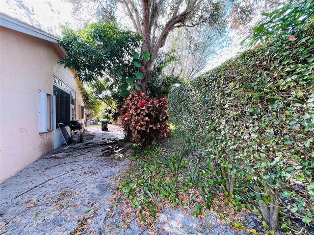 244 Caribe Court, Greenacres, FL 33413