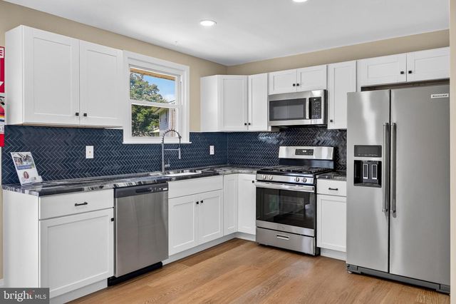 1921 MOUNTAIN DR, Millville, NJ 08332