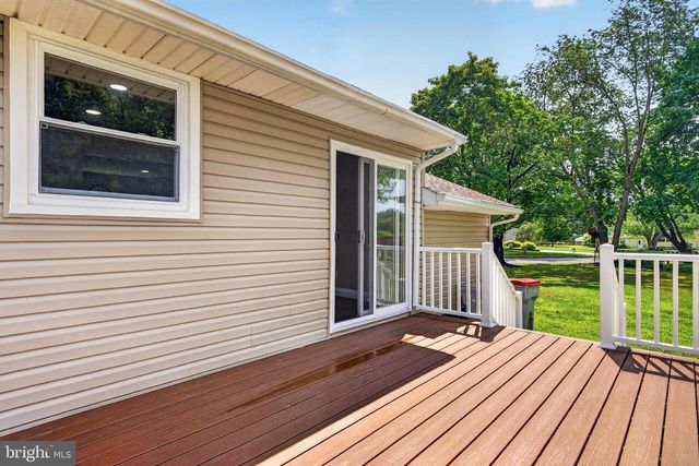 1921 MOUNTAIN DR, Millville, NJ 08332