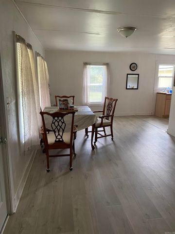 2210 Missouri Ave, Mena, AR 71953