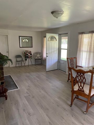 2210 Missouri Ave, Mena, AR 71953