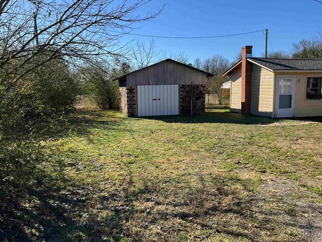 2210 Missouri Ave, Mena, AR 71953