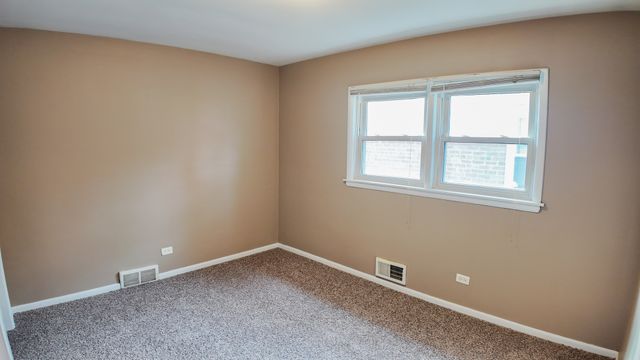 15501 Maryland Avenue, Dolton, IL 60419