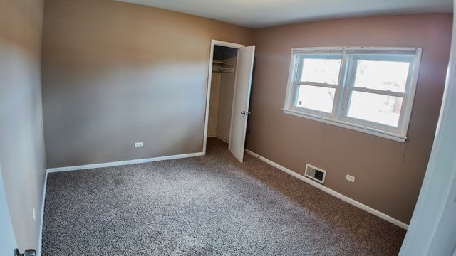 15501 Maryland Avenue, Dolton, IL 60419