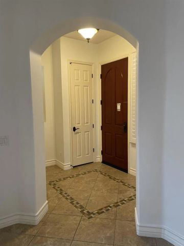 415 N Cedros, Solana Beach, CA 92075