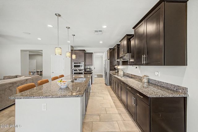 3770 W ARACELY Drive, New River, AZ 85087