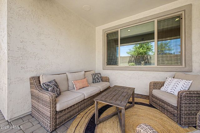 3770 W ARACELY Drive, New River, AZ 85087