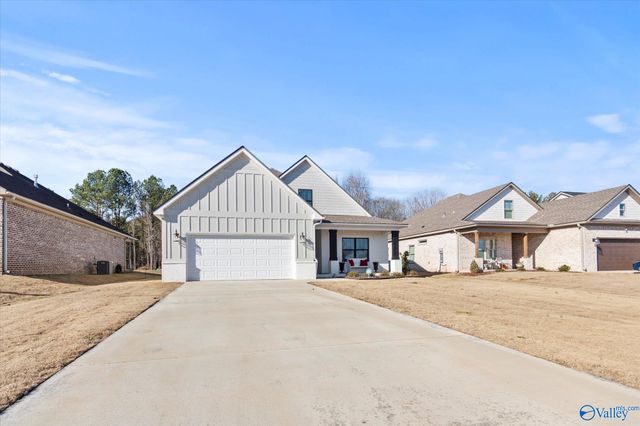 18113 Newby Chapel Road, Athens, AL 35613