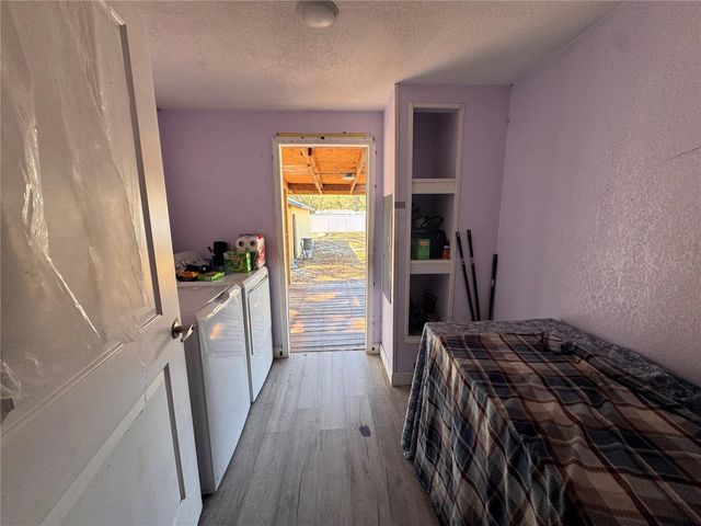 7647 SHANNON LANE, Zephyrhills, FL 33540