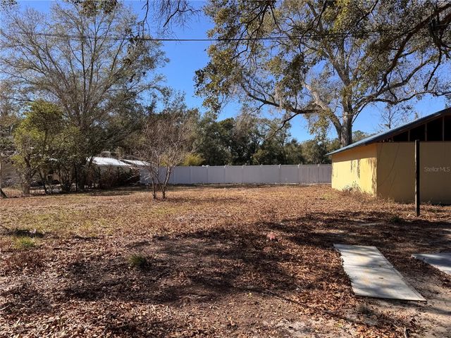 7647 SHANNON LANE, Zephyrhills, FL 33540