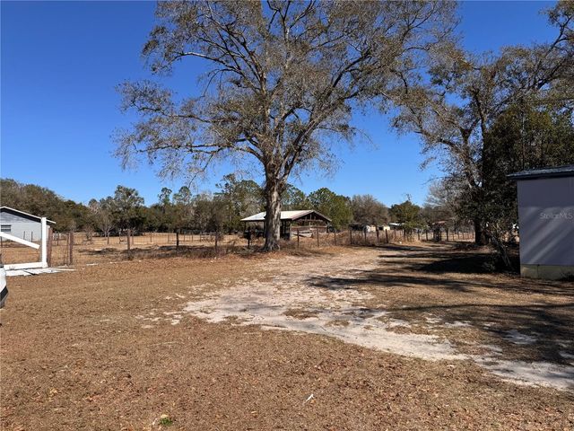 7647 SHANNON LANE, Zephyrhills, FL 33540