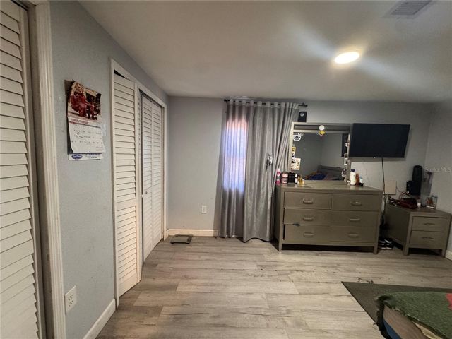 7647 SHANNON LANE, Zephyrhills, FL 33540