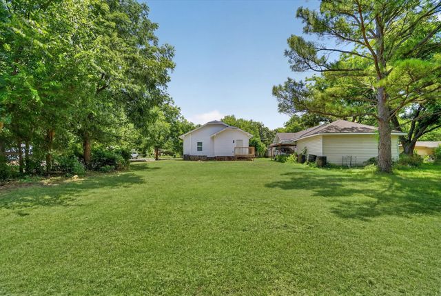 1515 NW 1st Avenue, Mineral Wells, TX 76067