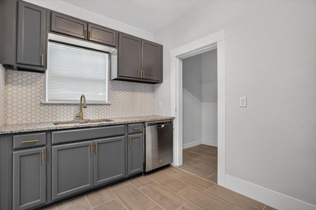 1515 NW 1st Avenue, Mineral Wells, TX 76067