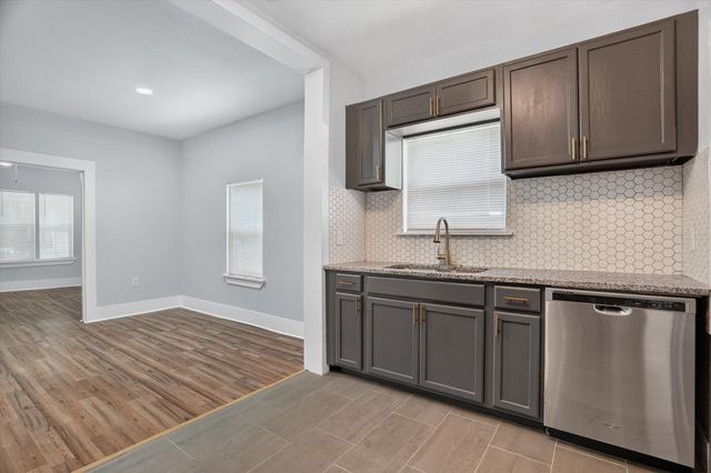 1515 NW 1st Avenue, Mineral Wells, TX 76067