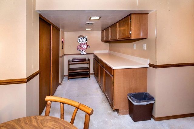 3434 E Bottsford AVENUE, Cudahy, WI 53110