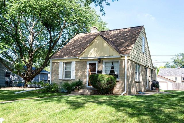 3434 E Bottsford AVENUE, Cudahy, WI 53110