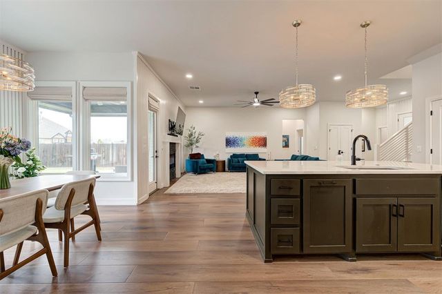 6217 NW 153rd Street, Edmond, OK 73013