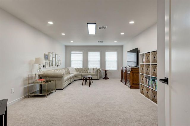 6217 NW 153rd Street, Edmond, OK 73013
