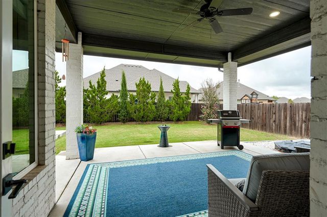 6217 NW 153rd Street, Edmond, OK 73013