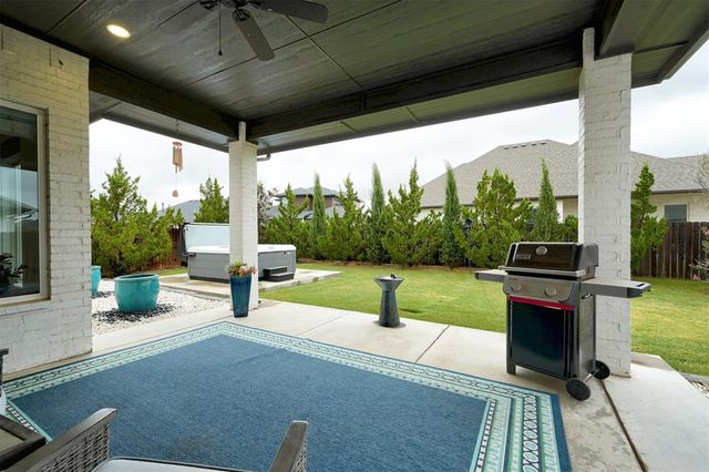 6217 NW 153rd Street, Edmond, OK 73013