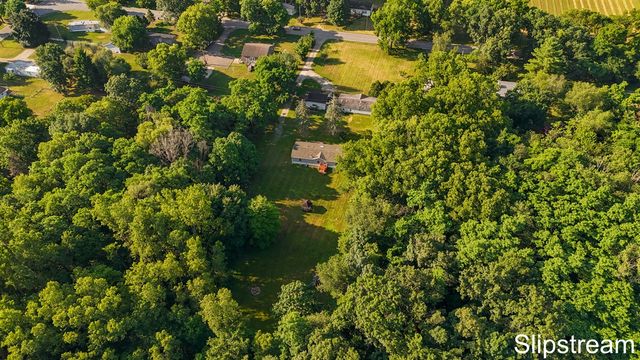 5705 E Riverside Drive, Lyons, MI 48851