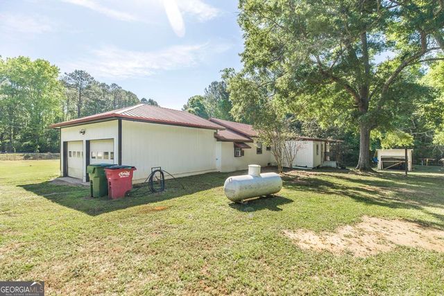 8494 Lower Thomaston Road, Lizella, GA 31052