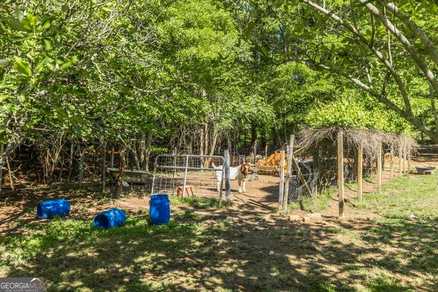 8494 Lower Thomaston Road, Lizella, GA 31052