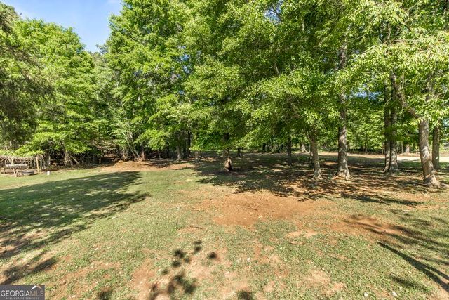 8494 Lower Thomaston Road, Lizella, GA 31052