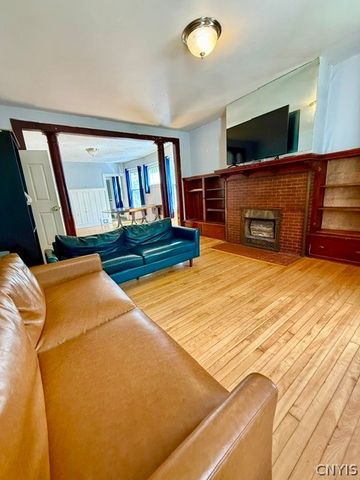 719 Euclid Avenue 21, Syracuse, NY 13210