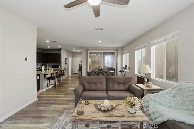 7205 Enclave, Eastvale, CA 92880