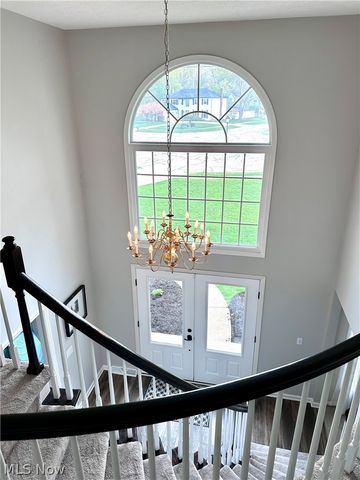 28402 Farrs Garden Path, Westlake, OH 44145
