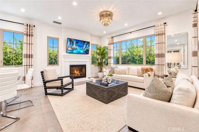 68 English Saddle, Irvine, CA 92602