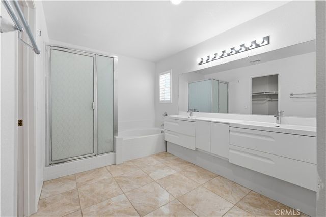 3756 Bottlebrush Street, Rosamond, CA 93560