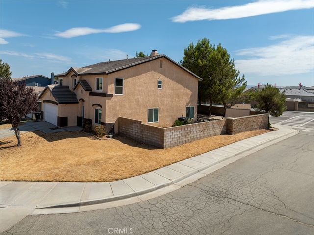 3756 Bottlebrush Street, Rosamond, CA 93560