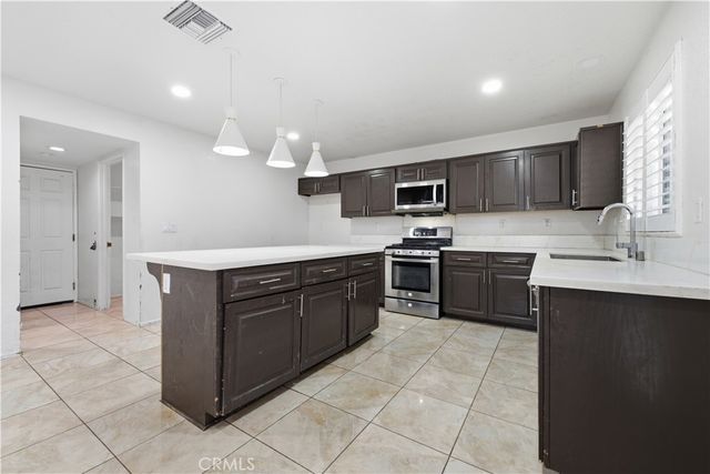 3756 Bottlebrush Street, Rosamond, CA 93560