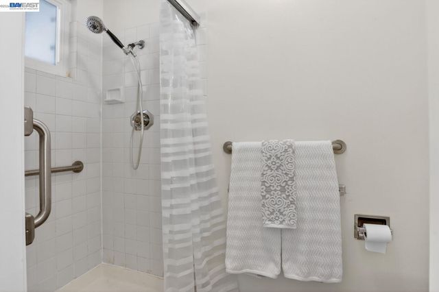 7800 Woodren Ct, Dublin, CA 94568