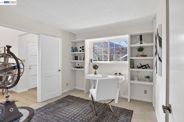 7800 Woodren Ct, Dublin, CA 94568