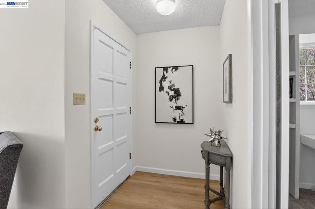 7800 Woodren Ct, Dublin, CA 94568